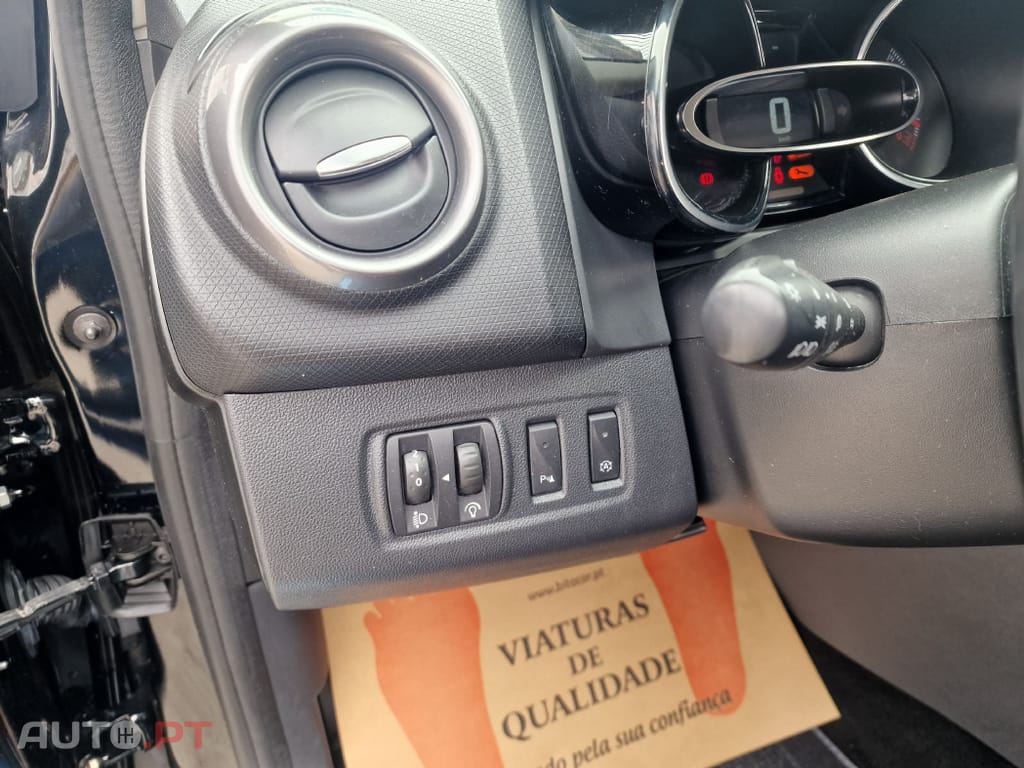 Renault Clio 0.9 TCE LIMITED GPS