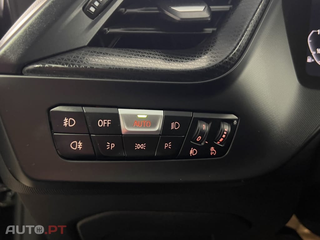 BMW 218 i Aut.Sport Line