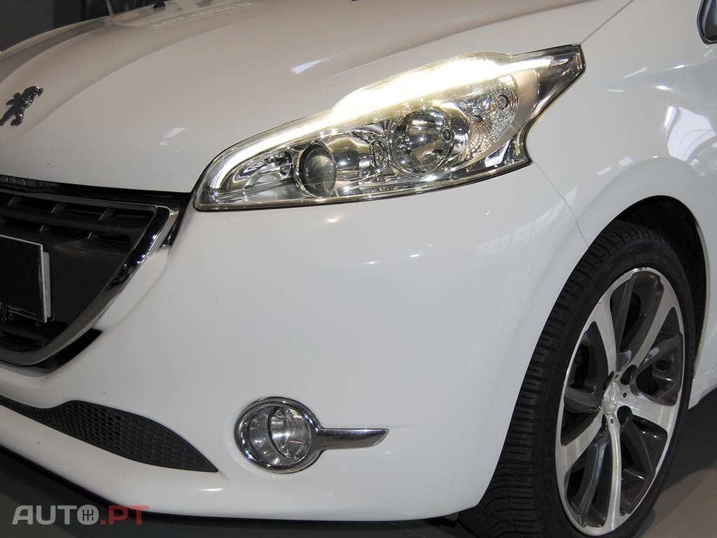 Peugeot 208 1.6 THP Allure