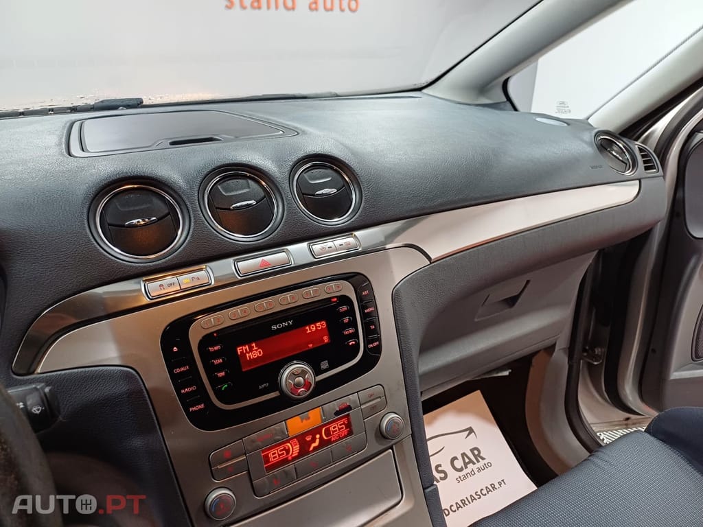 Ford S-Max 1.8 TDCi Titanium 7L