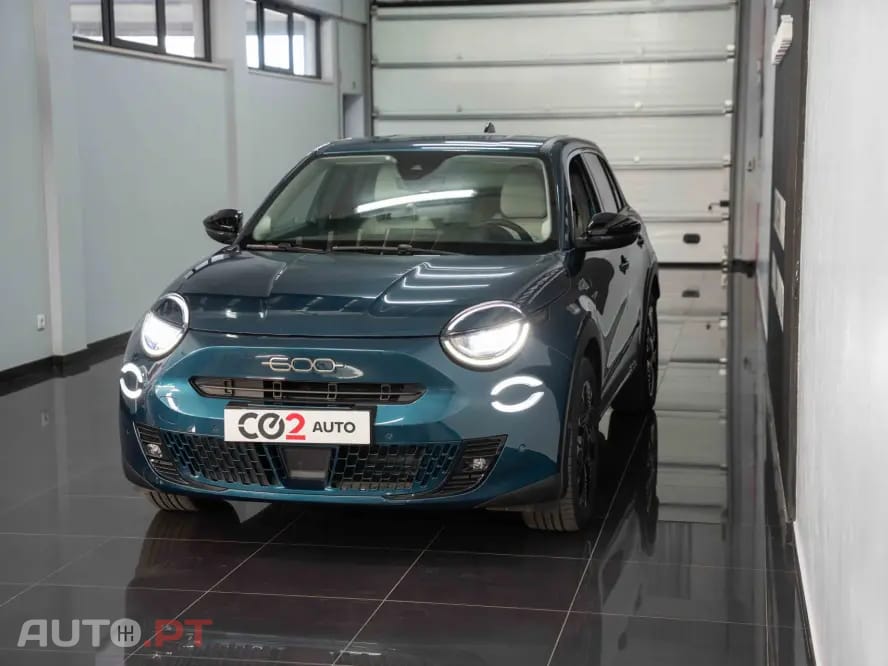 Fiat 600e 54 kWh La Prima