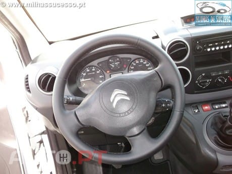 Citroen Berlingo 1.6 BlueHDI A/C Fibrada 100cv 3 Lug