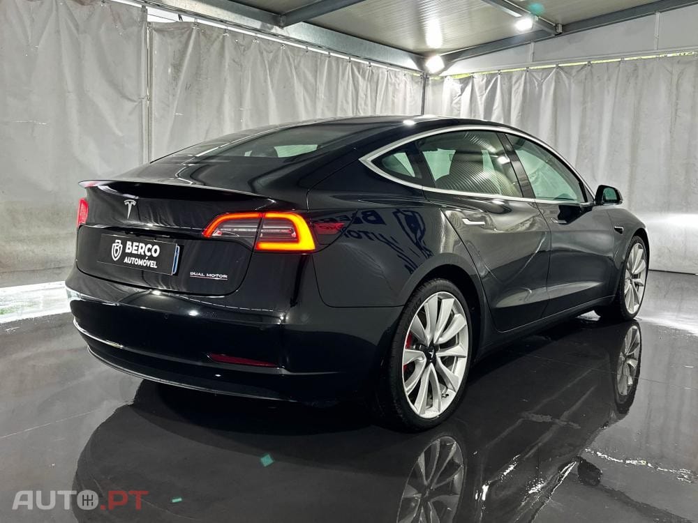 Tesla Model 3 Performance Dual Motor AWD