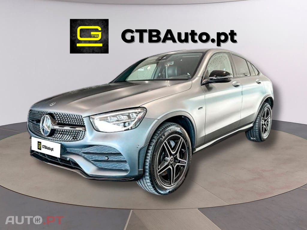 Mercedes-Benz GLC 300 I.V.A DEDUTIVEL e 4M AMG 