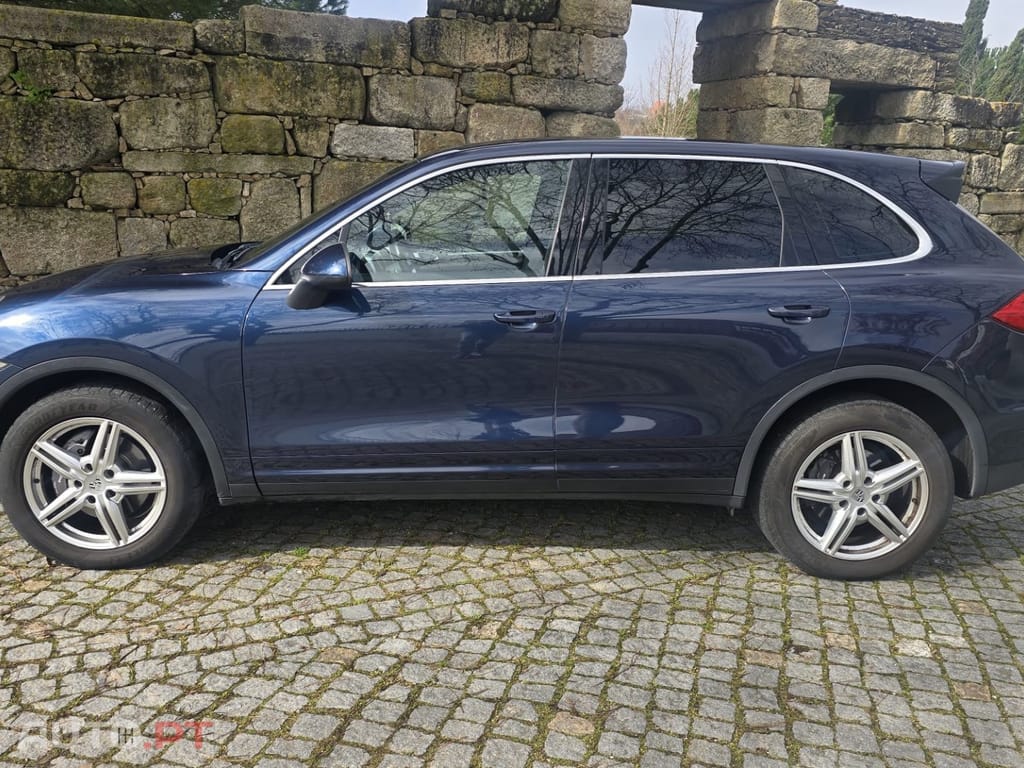 Porsche Cayenne Platinum Edition