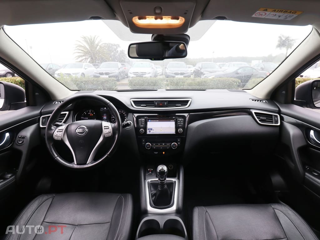 Nissan Qashqai 1.5 dCi N-Connecta