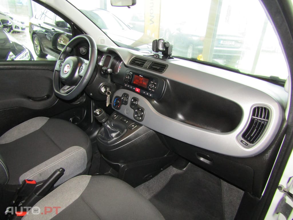 Fiat Panda 1.0 Hybrid Cross