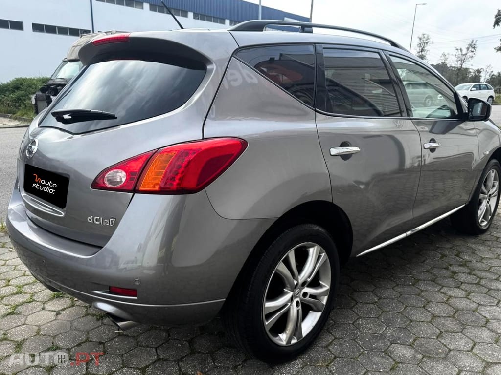 Nissan Murano 2.5 D Auto Executive — fotografia 2