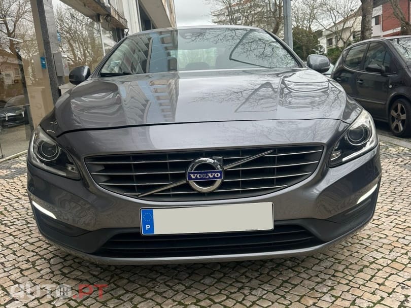 Volvo S60 2.0 D3 Momentum Geartronic
