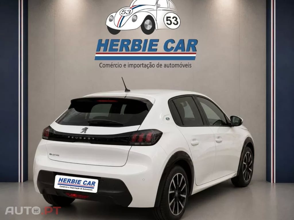 Peugeot 208  50 kWh Active Pack