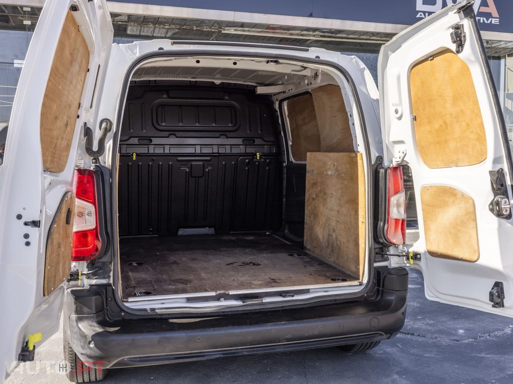 Opel Combo 1.5 CDTi L1H1 Enjoy