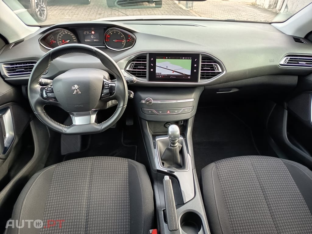 Peugeot 308 1.2 PureTech Style