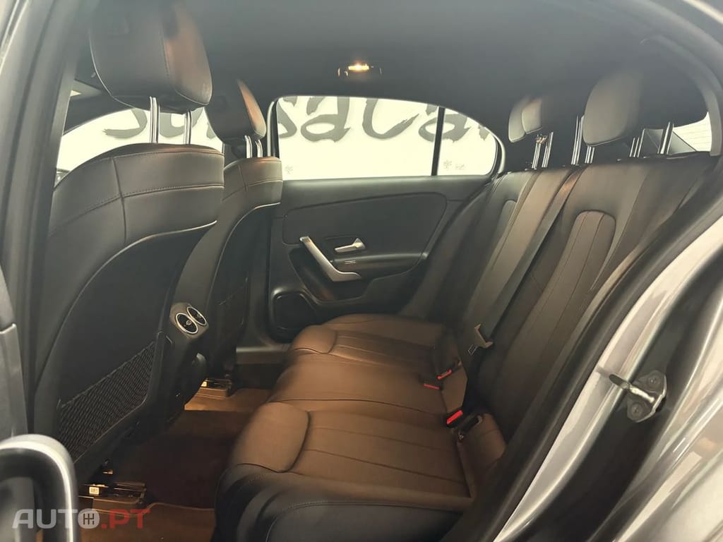 Mercedes-Benz A 180 d Business Solutions