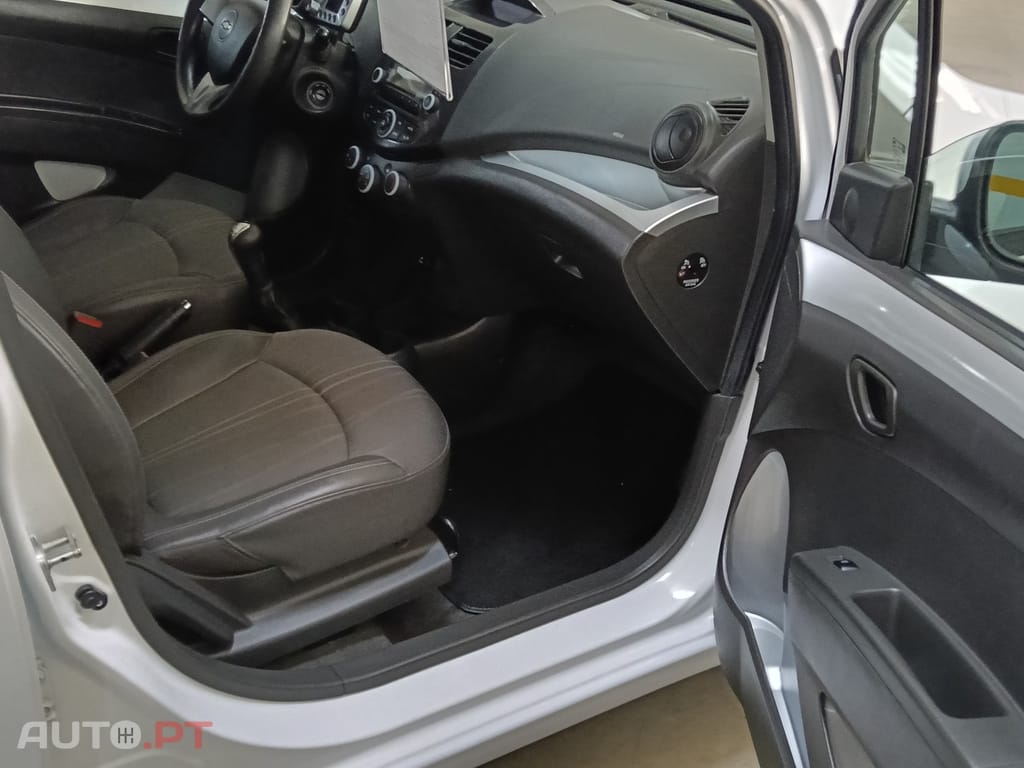 Chevrolet Spark 1.0 L Bi-Fuel