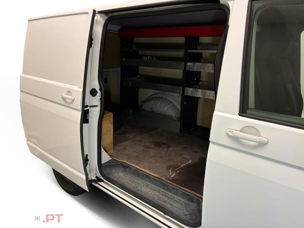 Volkswagen Transporter 2.0 TDi L1H1 Business Plus