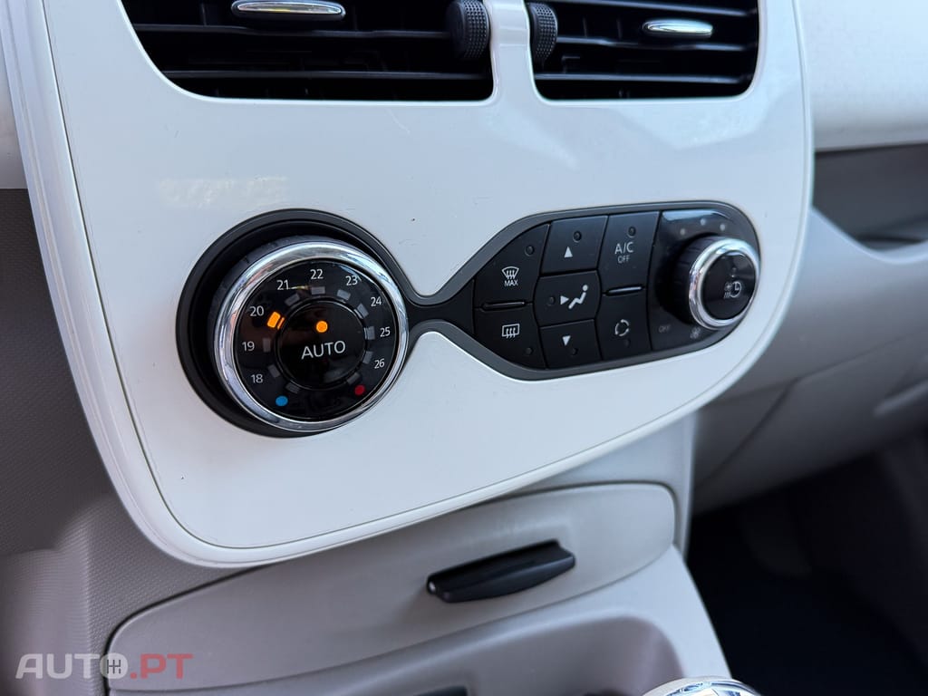 Renault Zoe (s/ Bateria) Life 40 Flex
