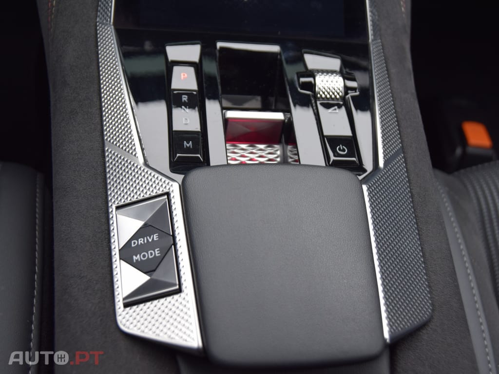 DS DS4 1.2 PureTech Performance Line EAT8