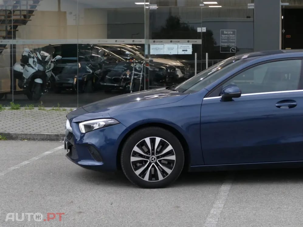 Mercedes-Benz A 250 e Style Plus