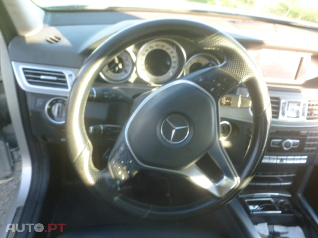 Mercedes-Benz E 220 CDI Bluetec Avangarde