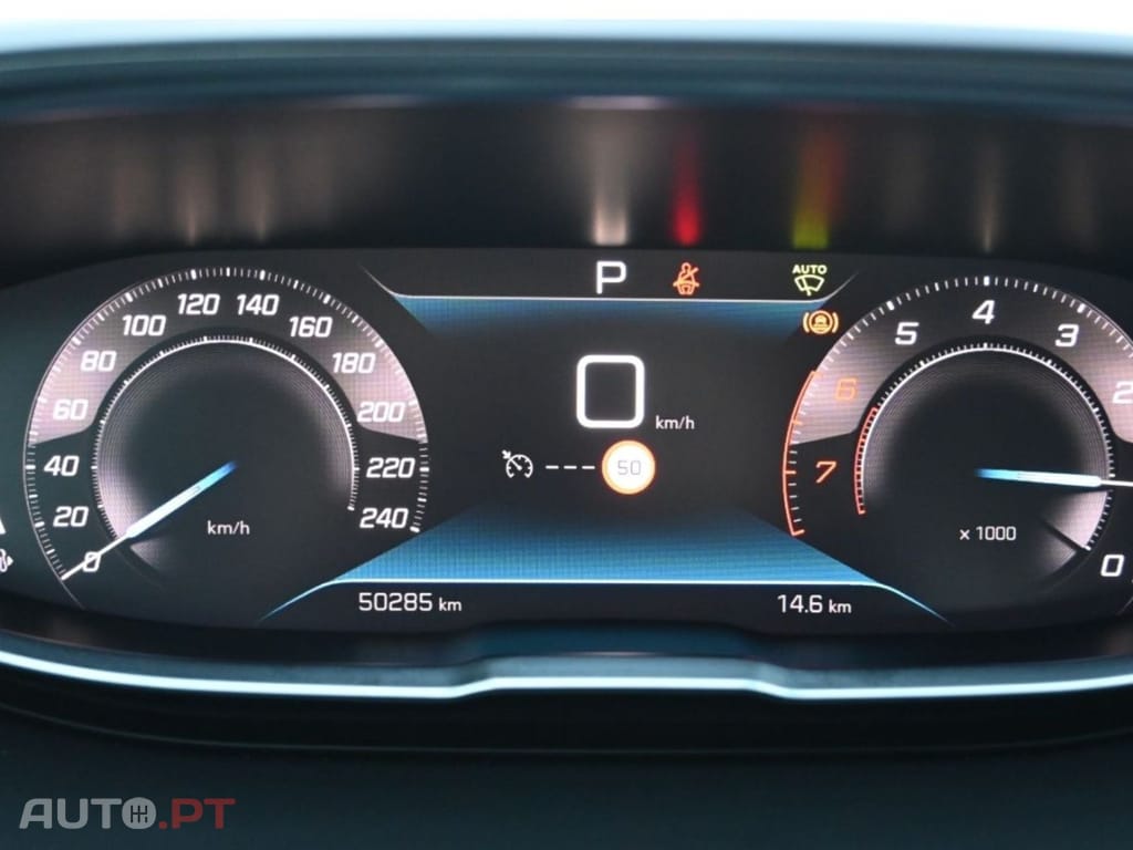 Peugeot 3008 ALLURE EAT8