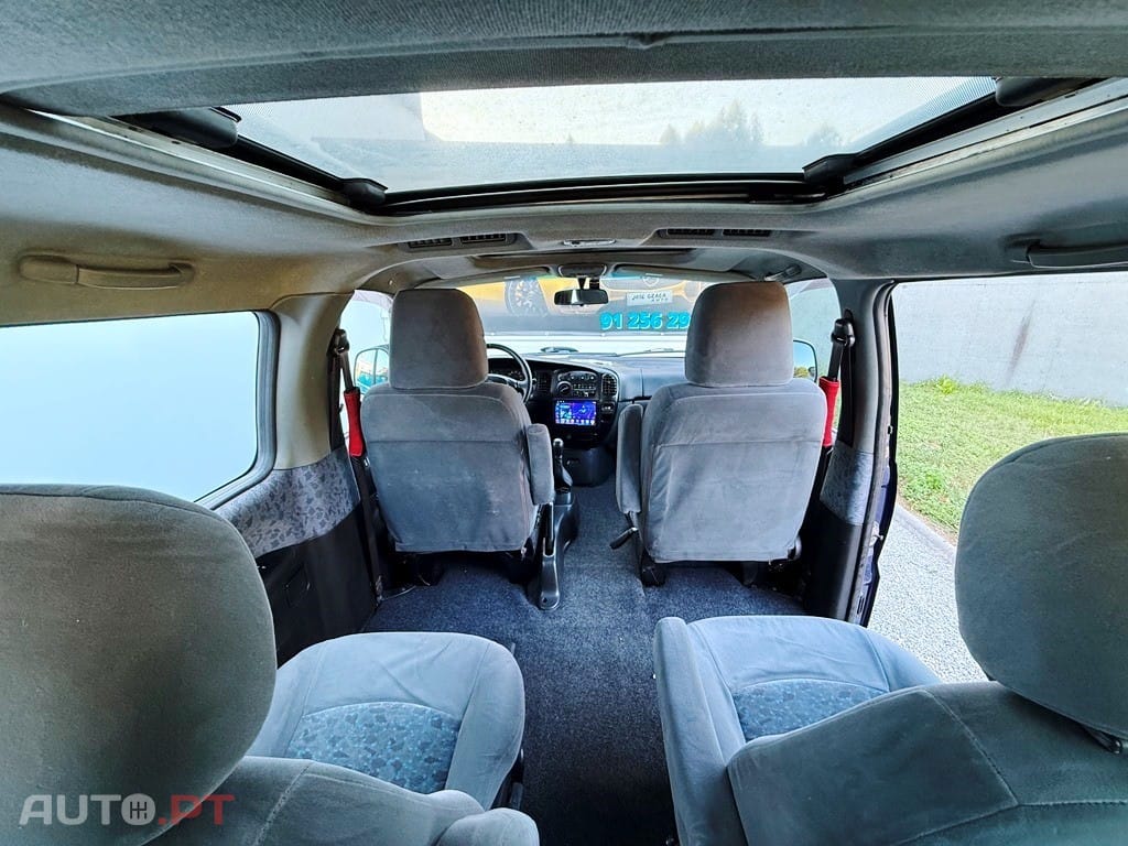 Hyundai H-1 Starex Confort AC
