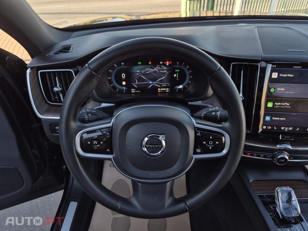 Volvo XC60 2.0 T8 PHEV Inscription AWD