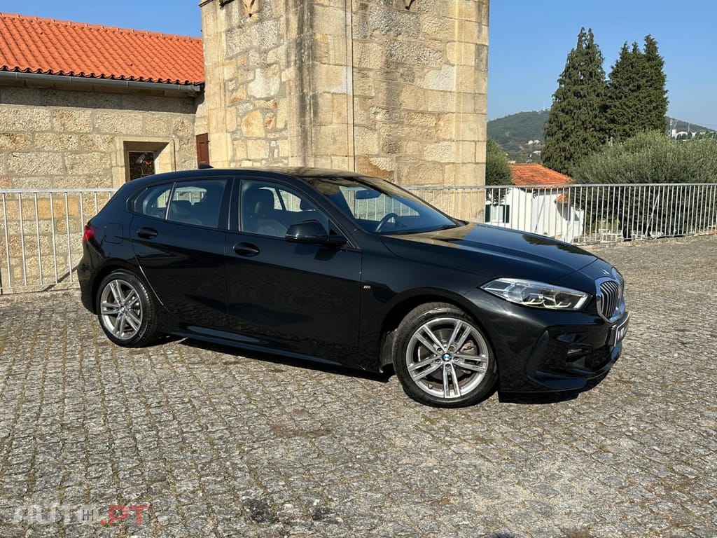 BMW 116 d Pack Desportivo M