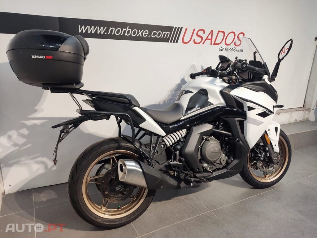 CF Moto 650MT GT