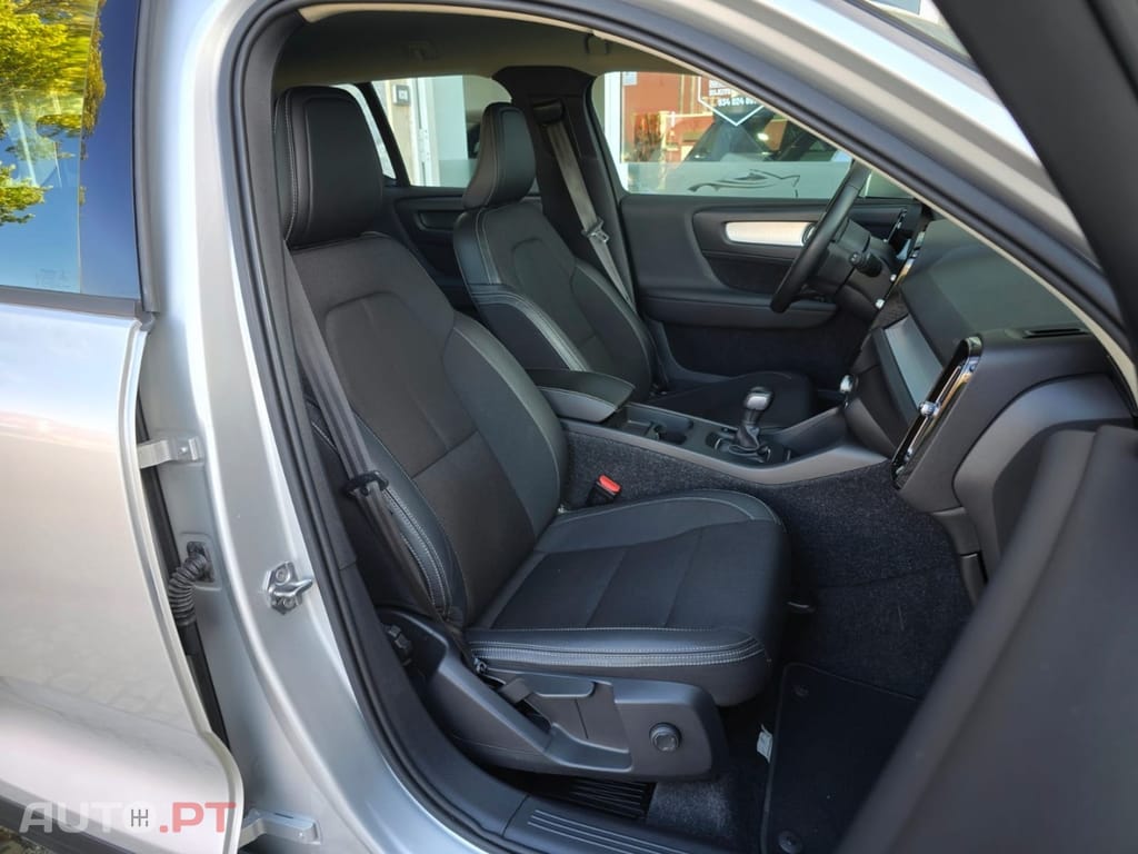 Volvo XC40 2.0 D3 Momentum
