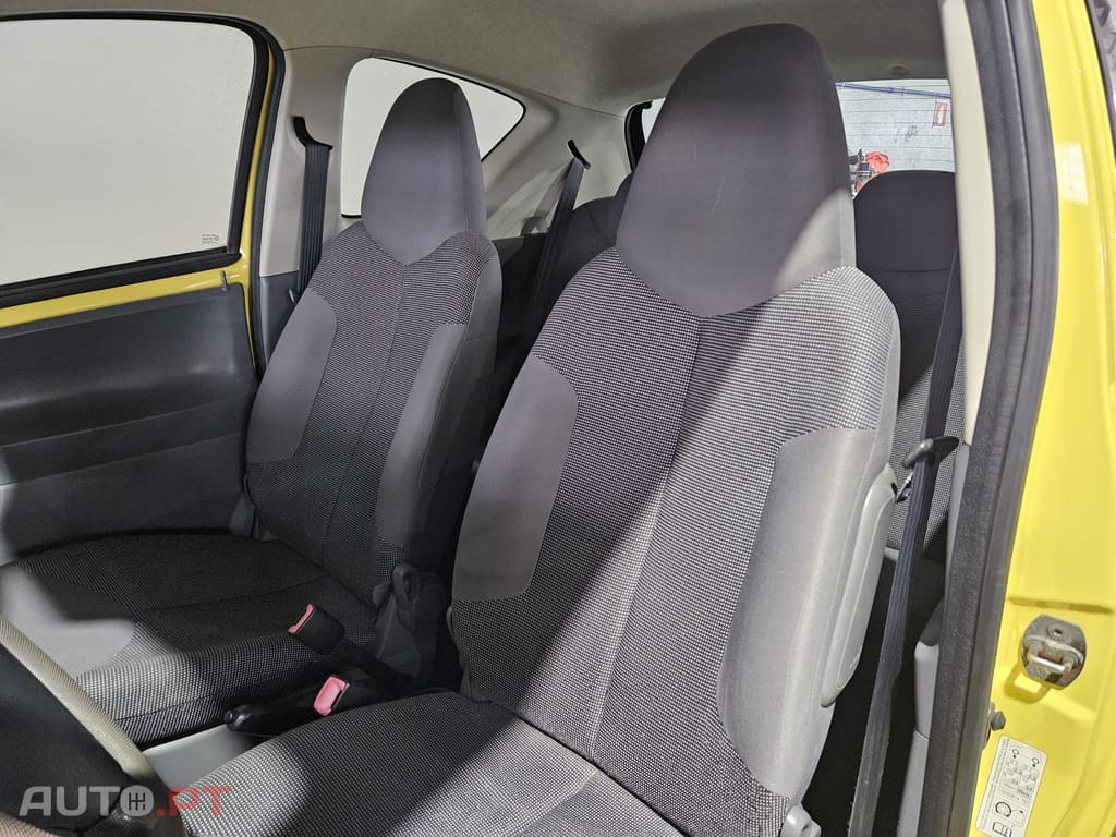 Peugeot 107 1.0 Active 2-Tronic
