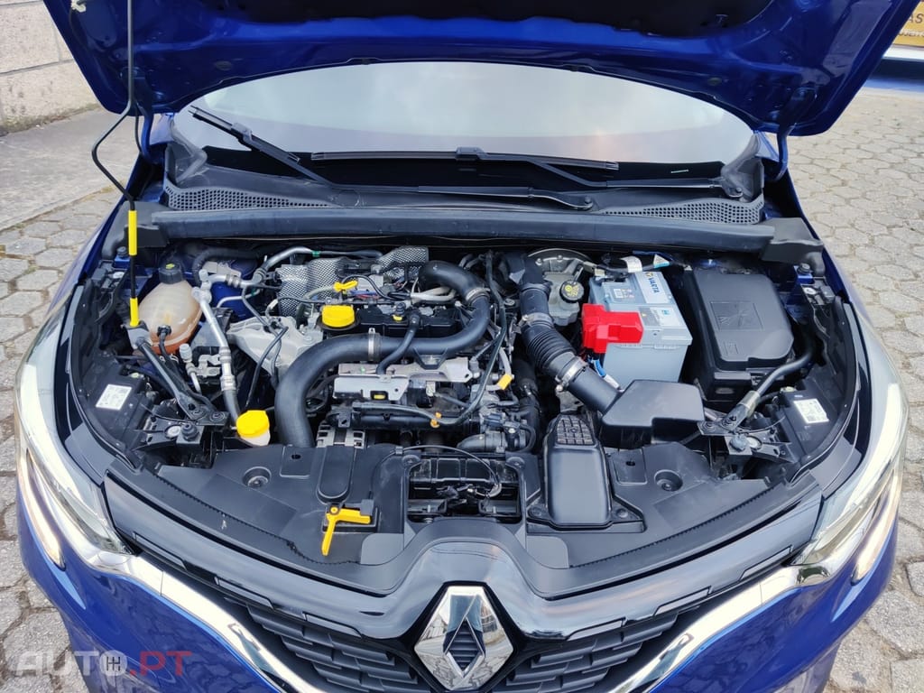 Renault Captur TCe 100 EXPERIENCE