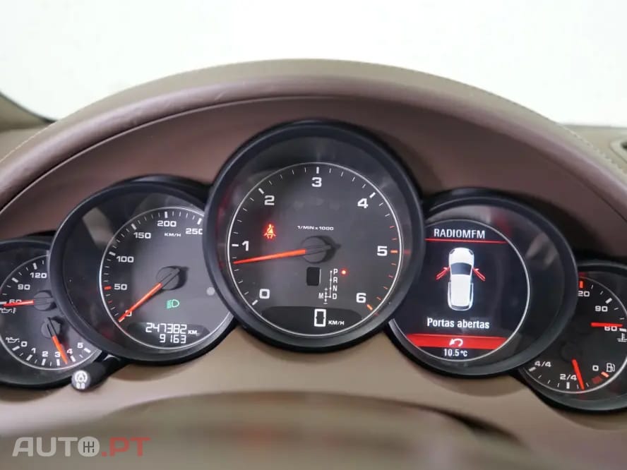 Porsche Cayenne Tiptronic