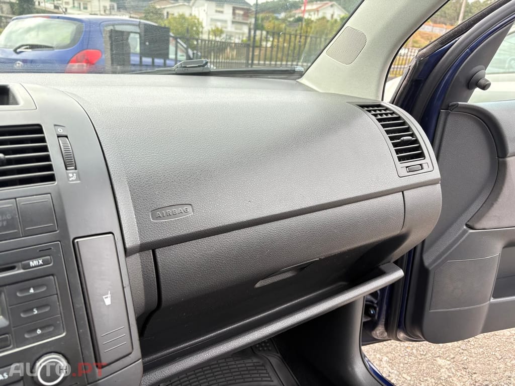Volkswagen Polo 1.2 Live+