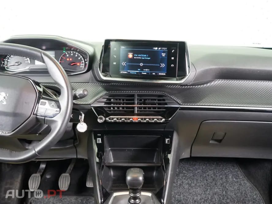 Peugeot 2008 1.2 PureTech Allure Pack