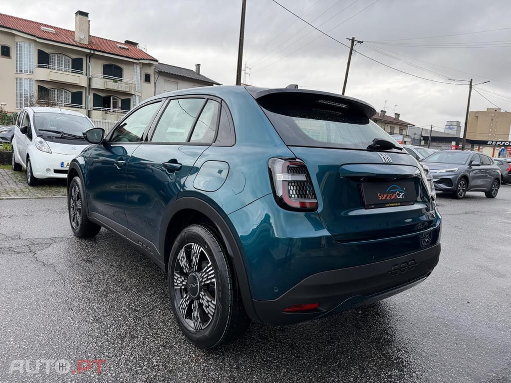 Fiat 600 1.2 Hybrid Icon