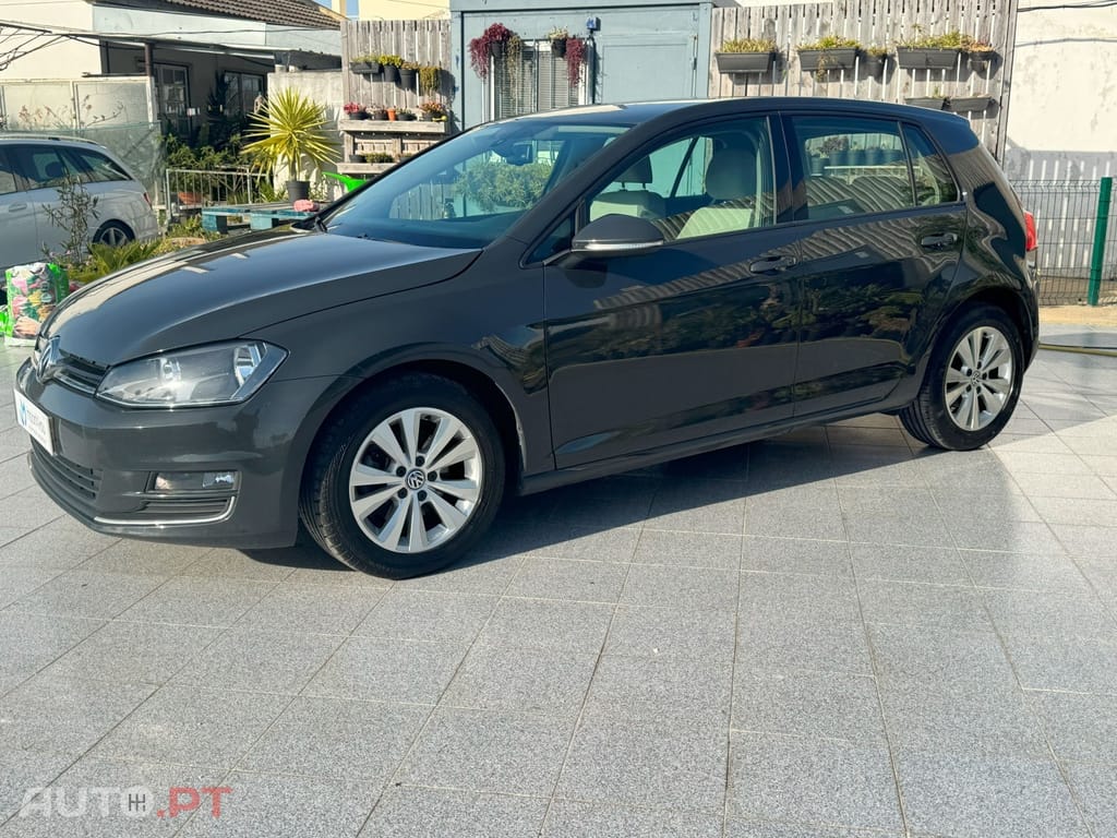 Volkswagen Golf 1.6 TDi Confortline