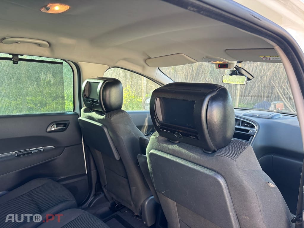 Peugeot 5008 1.6 HDi 7L Allure