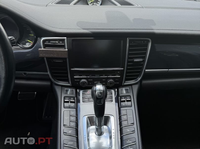 Porsche Panamera S e-Hybrid