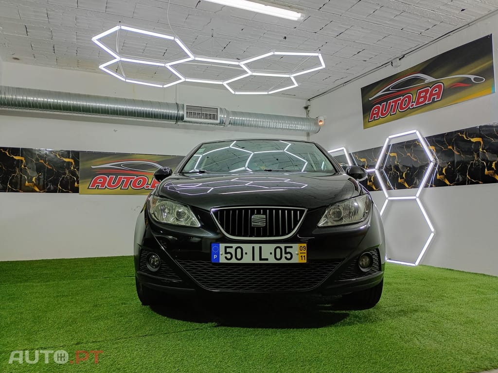 SEAT Ibiza 1.6 TDI Reference — fotografia 9