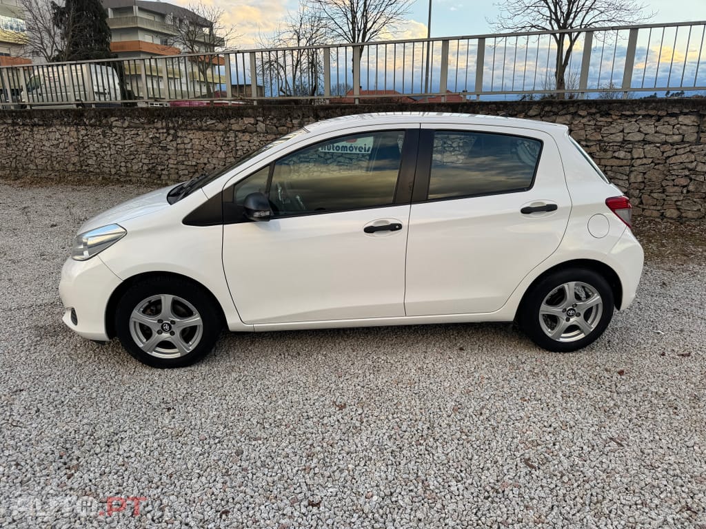 Toyota Yaris 1.0 VVT-i