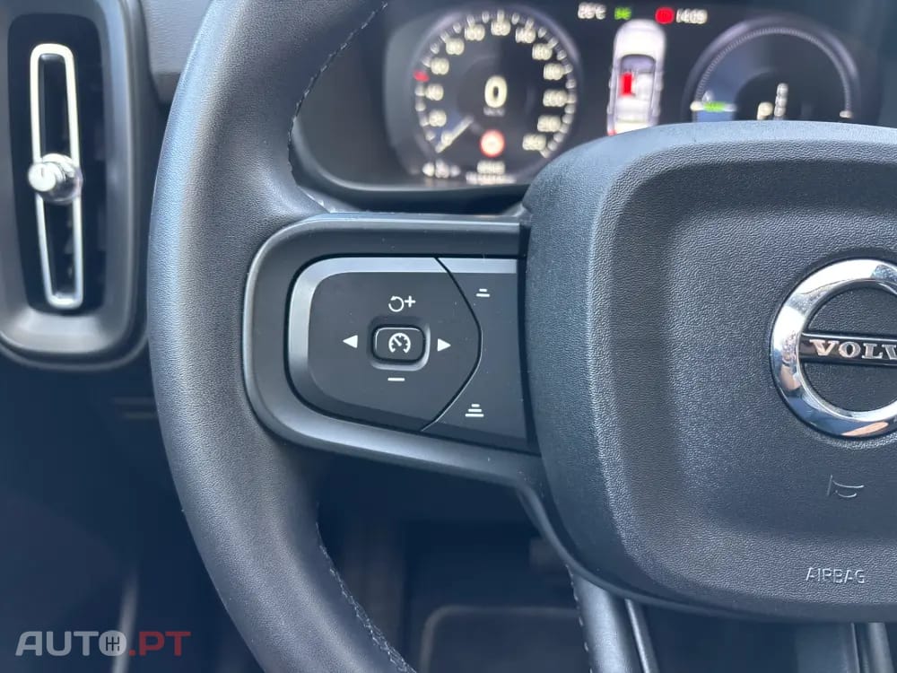Volvo XC40 1.5 T4 PHEV Inscription Expression