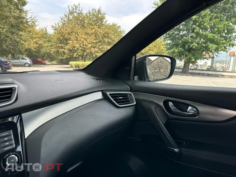 Nissan Qashqai 1.3 DIG-T Tekna Premium DCT