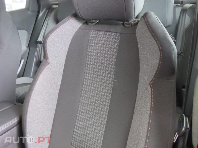 Peugeot 3008 1.5 BlueHDi Active Pack