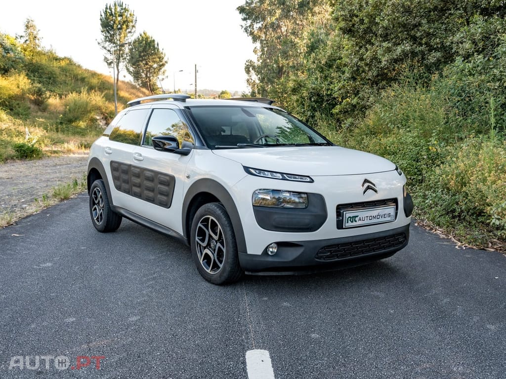 Citroen C4 Cactus 1.2 PureTech Shine