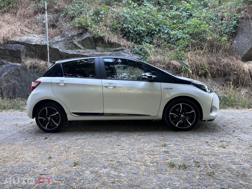 Toyota Yaris 1.5 HSD Exclusive