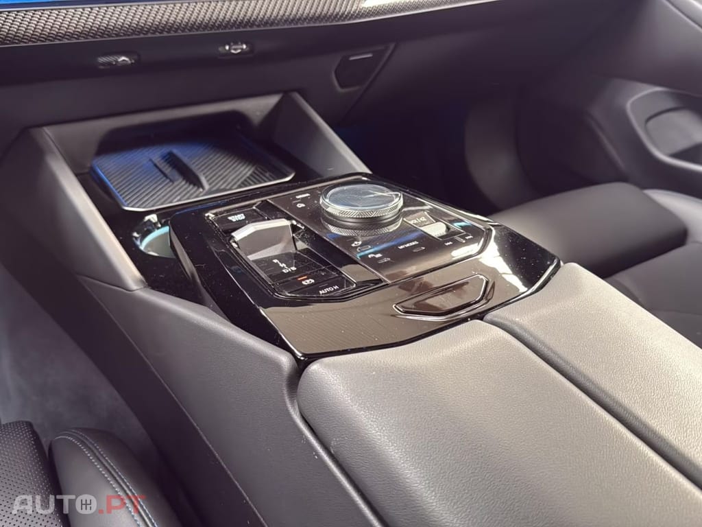 BMW i5 I.V.A DEDUTIVEL M60 xDrive Touring 