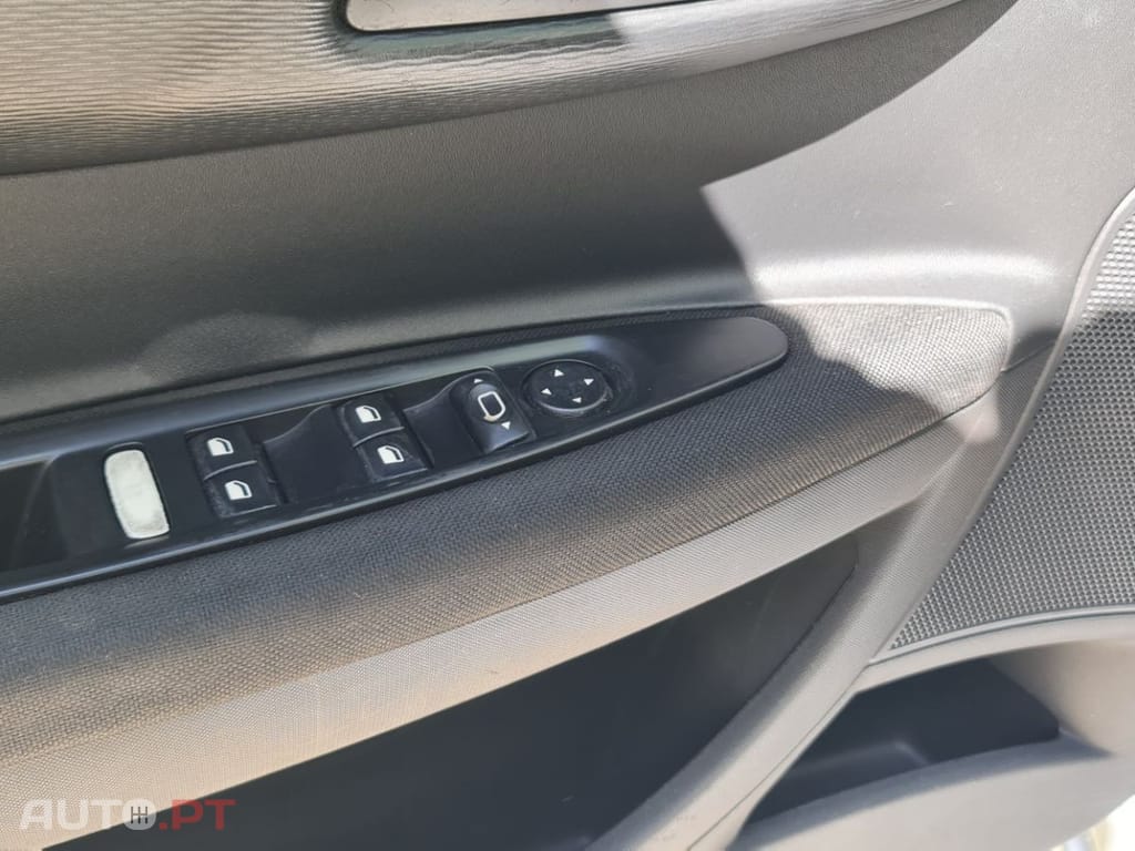 Citroen C4 1.6 HDi 110 Business CMP6