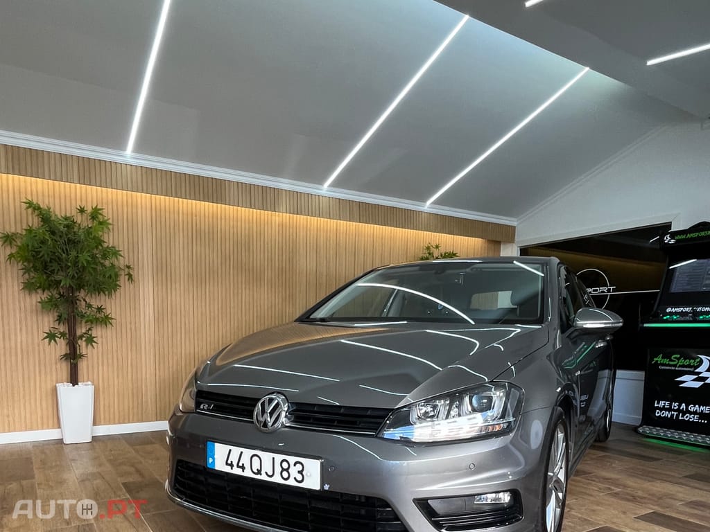 Volkswagen Golf 1.6 TDi R-Line