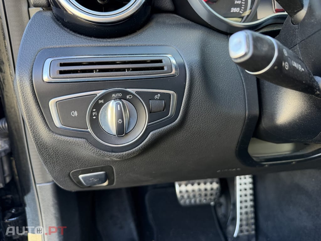 Mercedes-Benz C 220 d 4Matic Station 9G-TRONIC AMG Line