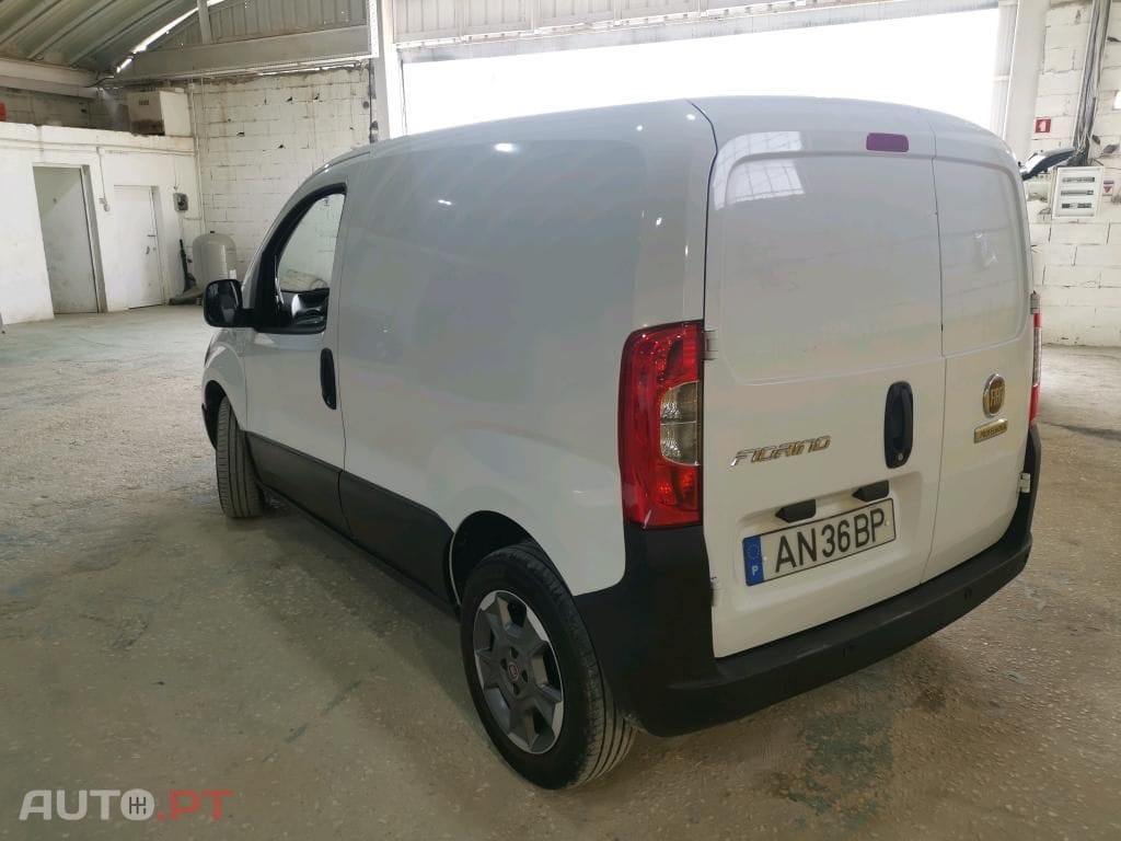 Fiat Fiorino FIORINO 1.3 M-jet Adventure